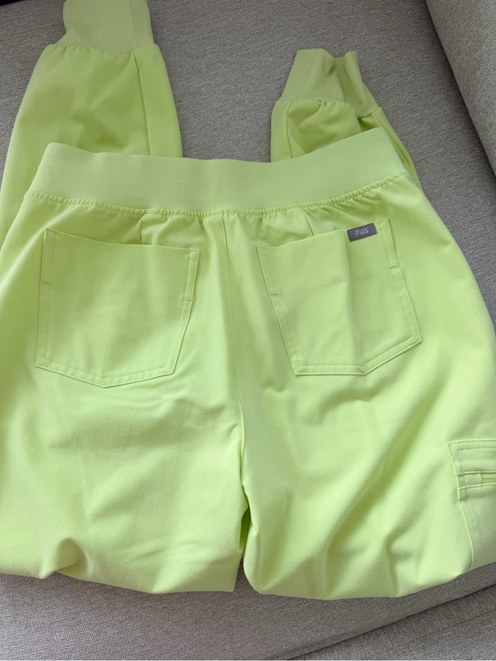 FIGS Sea Mist Zamora High Waist Jogger Pant - Regular in length - Picture 3 of 4